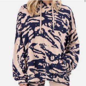 Adika Zebra Print Tie-Dye Pullover Hoodie